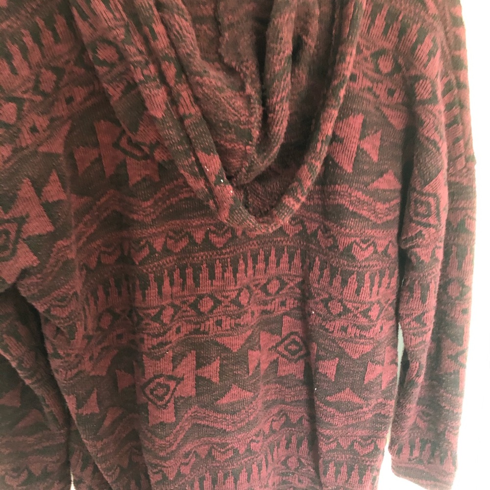 Black And Red Patterned American Eagle Hoodie - image 3